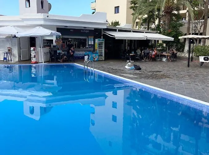 Floor, Panoramic Studio, Heated Pool Apartamento *